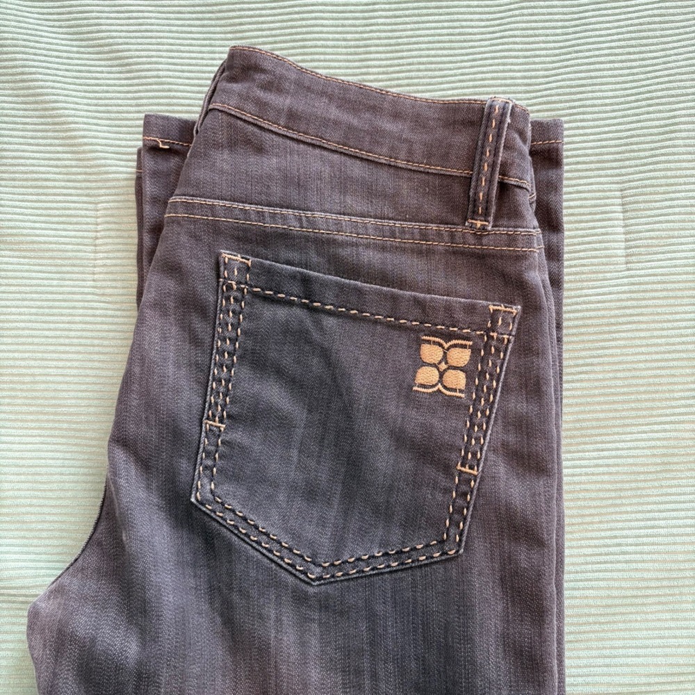 BCBGeneration Lava‎ Bootcut Denim Jeans Dark Wash Embroidered Pockets